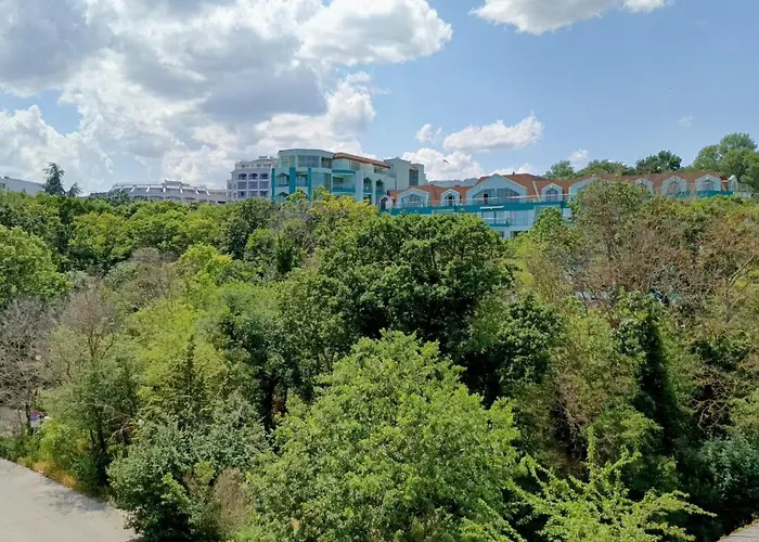 Golden Line Private Golden Sands