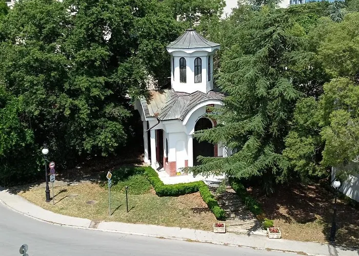 Golden Line Private Golden Sands