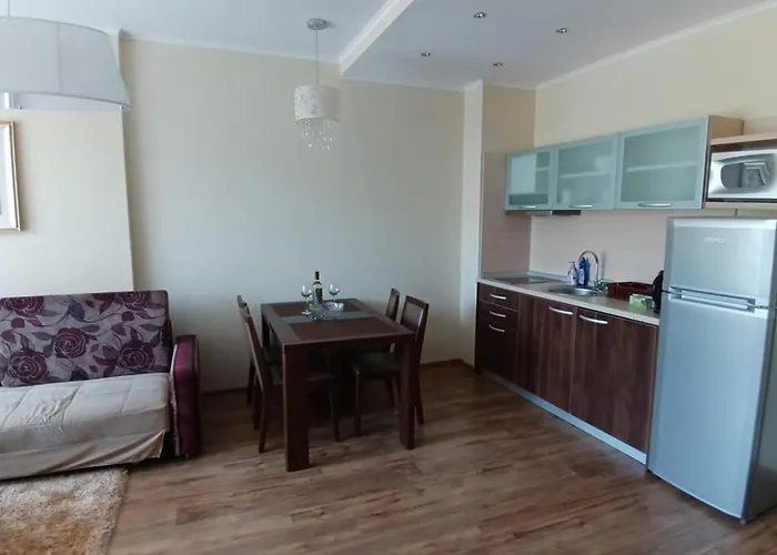 Golden Line Private 4*