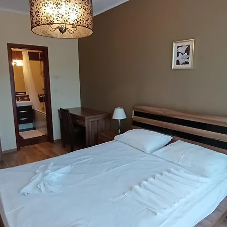 Golden Line Private Hotel apartamentowy