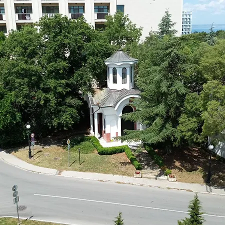 Golden Line Private Златни пясъци