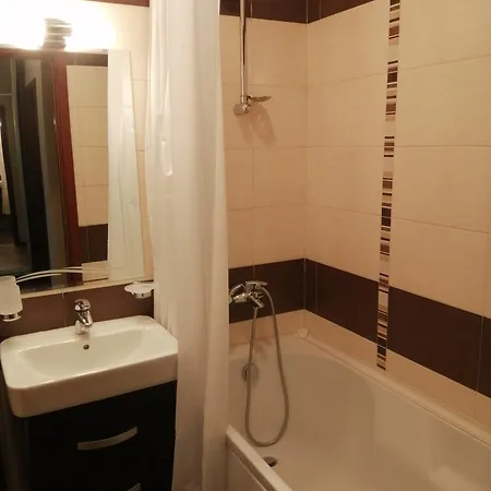 Golden Line Private Hotel apartamentowy 4*