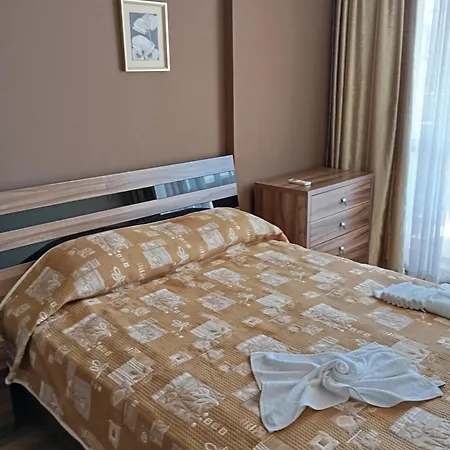 Aparthotel Golden Line Private