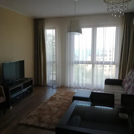 Golden Line Private Aparthotel