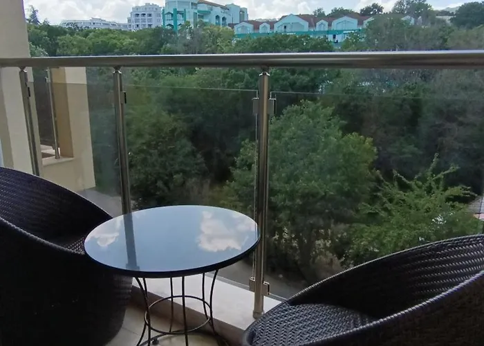 Aparthotel Golden Line Private