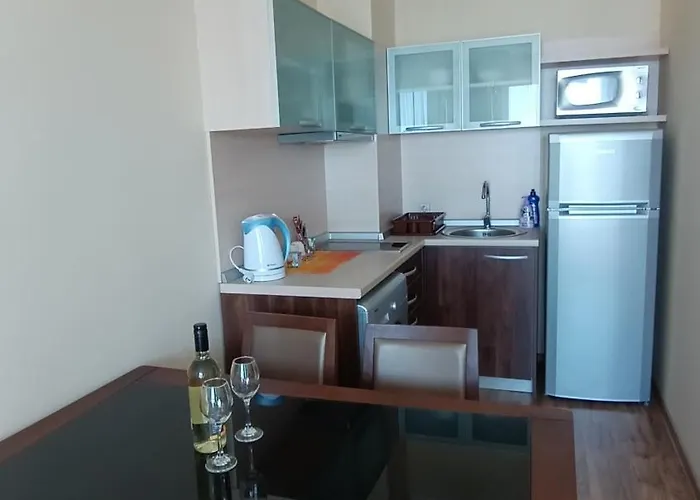 Aparthotel Golden Line Private Golden Sands