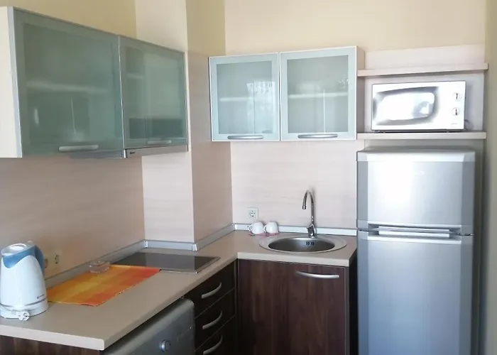 Golden Line Private Golden Sands