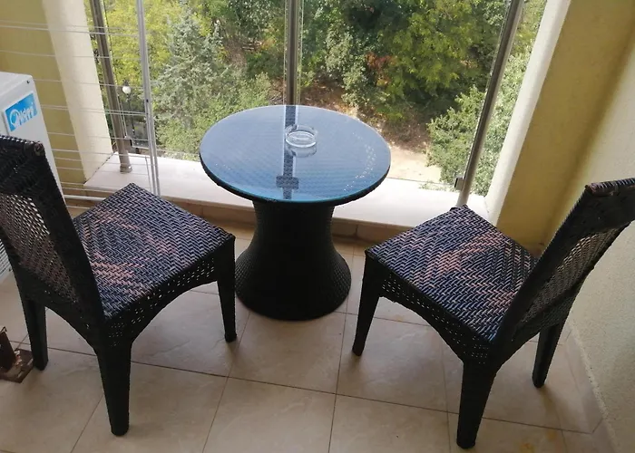 Golden Line Private Aparthotel 4*