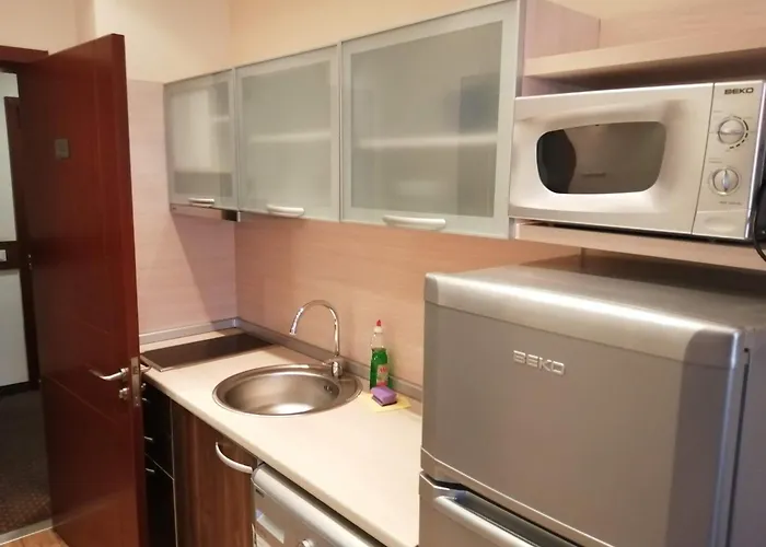 Golden Line Private Aparthotel